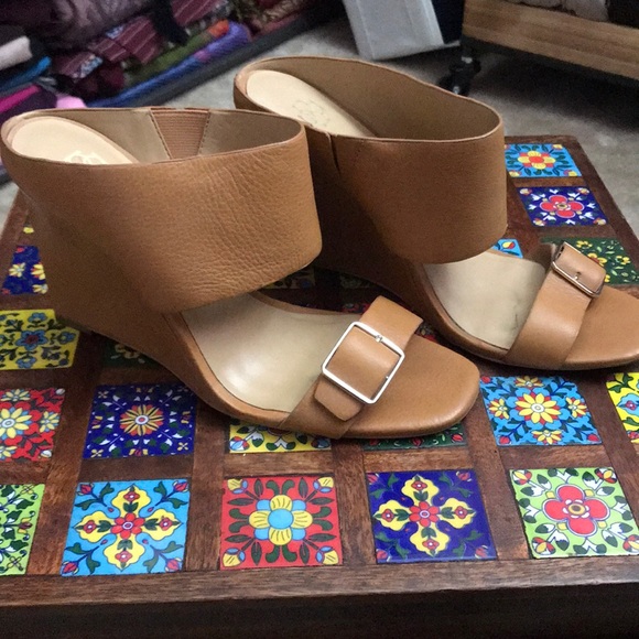Shoes - Ann Taylor Leather Wedge Hells